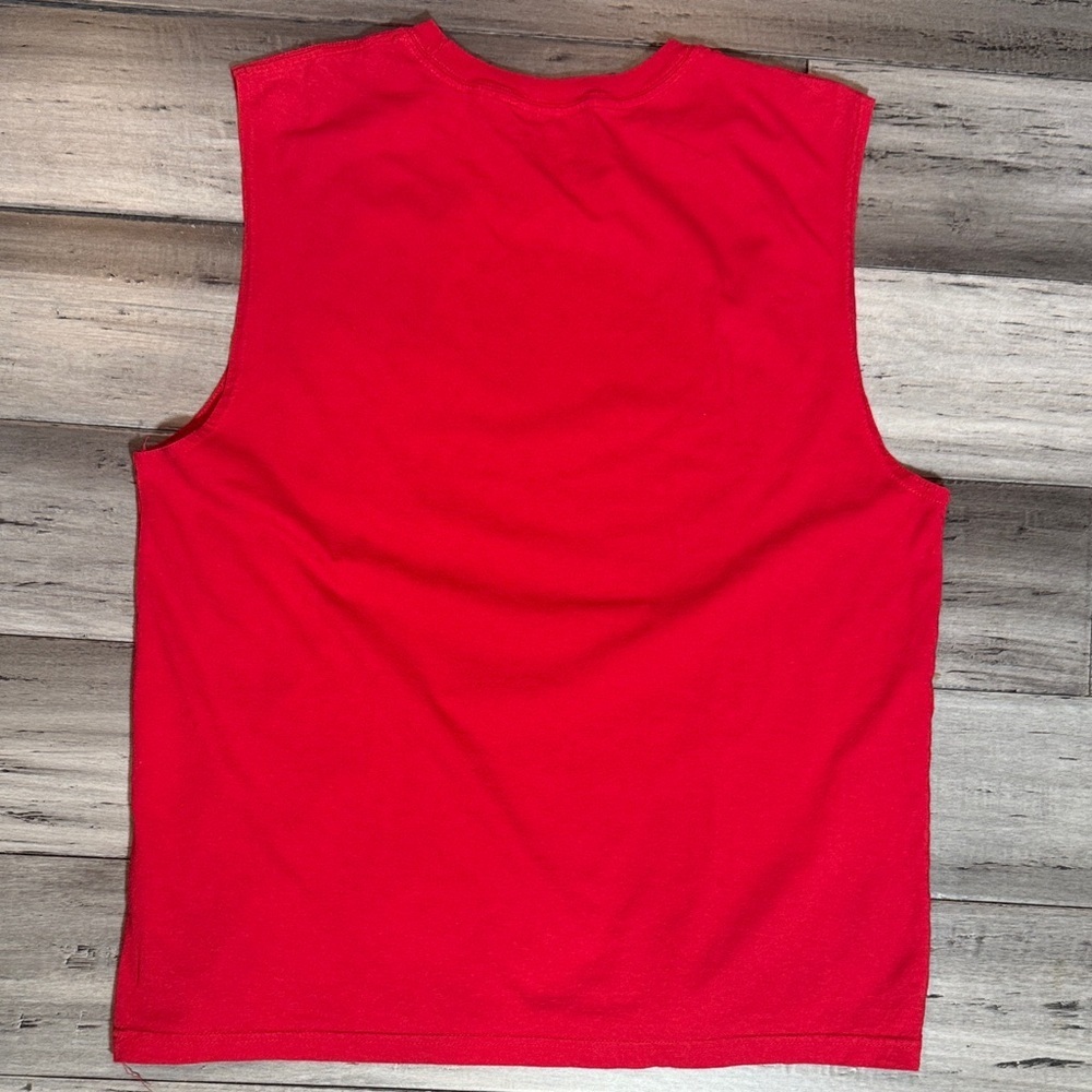 NWOT Red Vintage Tradition Men’s Tank Top with Patriotic Truck - Picture 6 of 6